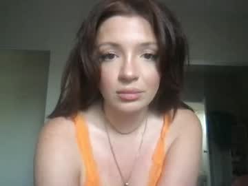 girl cam all day leenuhh image #2280509