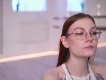 girl cam all day _arigins_ image #9337229
