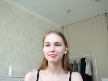 girl cam all day hildgaillard image #9404074