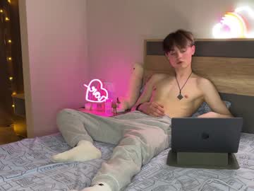 man cam all day aronyou_win image #6923959