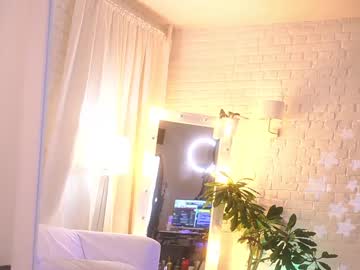 girl cam all day eva_fashionista image #7038893