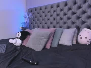 girl cam all day naomii_soto image #7850658
