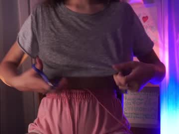 girl cam all day little_animal image #5660072