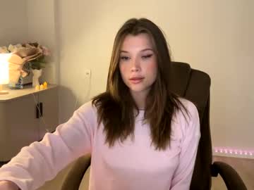 girl cam all day bitter_moon image #7671542