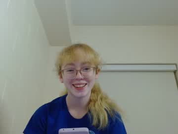 girl cam all day blonde_katie image #6323257