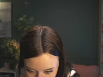 girl cam all day ella_knockers_xl image #1256501