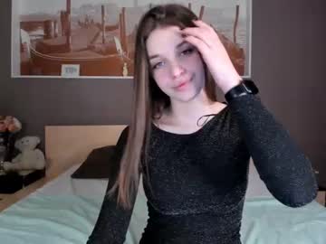 girl cam all day sof1a_shy image #3584766