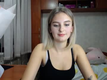 girl cam all day melena_shy image #160692
