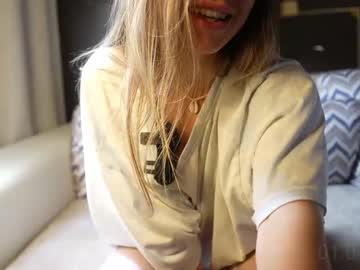 girl cam all day passionatepainter image #9146094