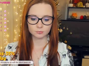 girl cam all day klementinagirl image #844998