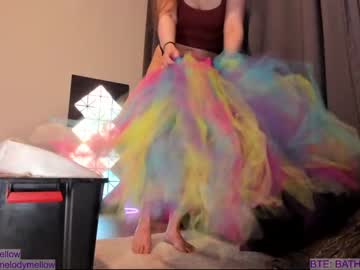 girl cam all day in_tune image #2639240