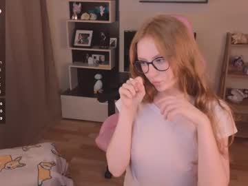 girl cam all day plastic_beach image #9422032