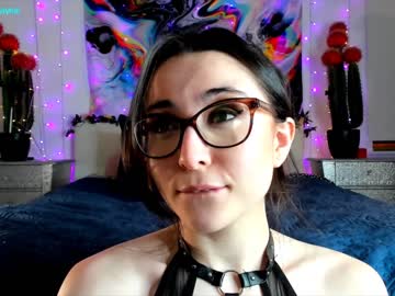 girl cam all day littlee33 image #534198