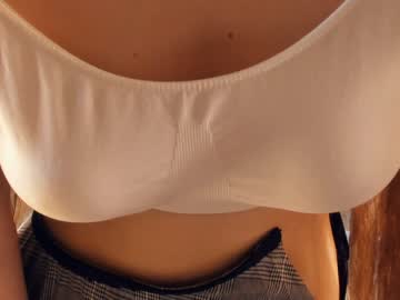 girl cam all day esmadwight image #6701305