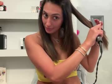 girl cam all day camiliakxoxo image #9257435