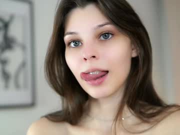 girl cam all day peek_in_my_window image #7921143