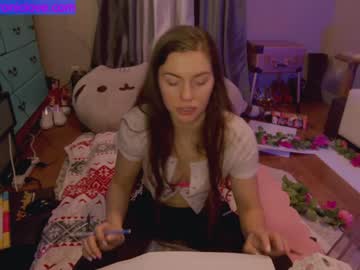 girl cam all day chroniclove image #3714105