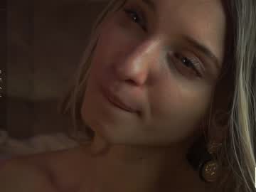 girl cam all day checkmypeach image #7918048