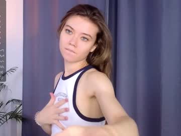 girl cam all day lil_babe_ image #5550175