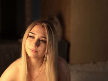 girl cam all day owlluree image #5677205