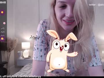 girl cam all day smileyouarehere image #4349359