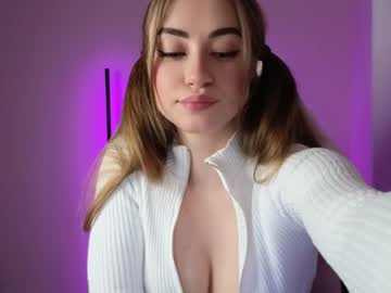 girl cam all day strawberryjamx image #4061946
