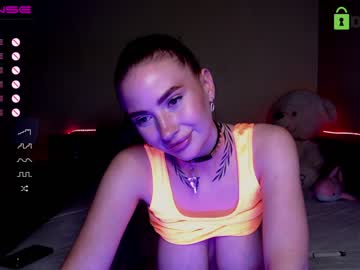girl cam all day fallen_angel_18 image #4027269