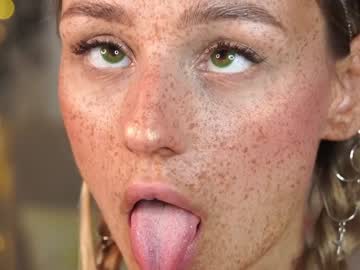 girl cam all day artease image #5377776