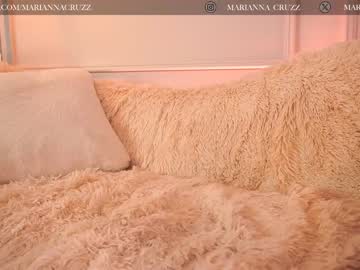 girl cam all day mariannacruzz image #5712172