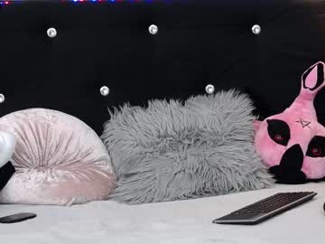 girl cam all day xenomy image #5066743