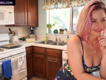 girl cam all day nikkinutmeg image #1640670