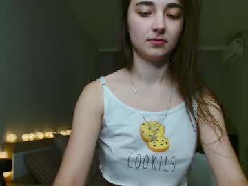 girl cam all day disneyy_babyy image #4340483
