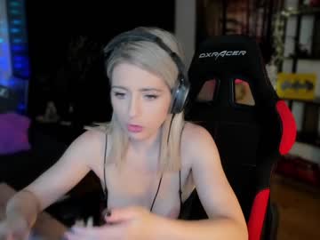 girl cam all day kimilee22 image #4719595