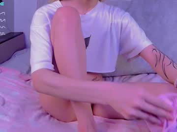 girl cam all day _b_a_n_s_h_e_e_ image #8278545