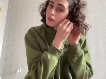 girl cam all day wonderland_stia image #9194441