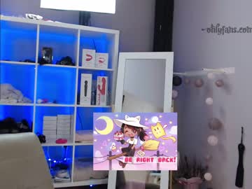 girl cam all day taralanes image #447674