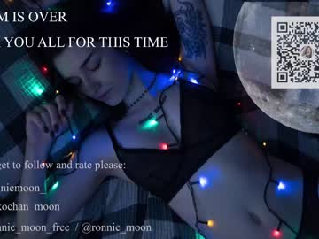 girl cam all day ronnie_moon image #1522563