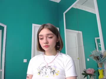 girl cam all day adelewilson__ image #1206276