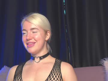 girl cam all day tinayummy image #3380224