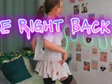 girl cam all day fly_best image #8712474