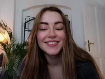 girl cam all day strawberryjamx image #5478590