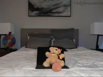 couple cam all day ari_lovexo image #2122379