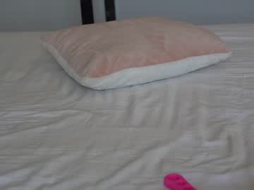 girl cam all day erikabee image #2132341