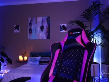 girl cam all day phoenix_taylor image #26752