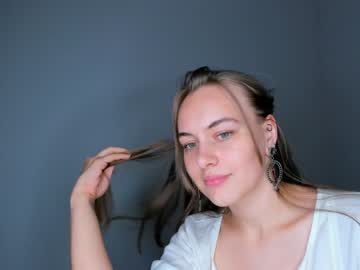 girl cam all day lindamildreda image #5078810