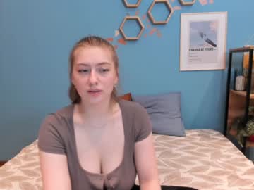 girl cam all day helenmurr image #1242274