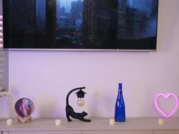 girl cam all day oki_dokie image #5931789