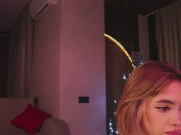 girl cam all day angella_kleee image #3388458