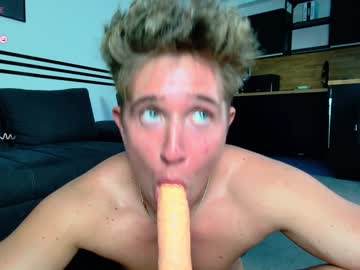 man cam all day christianlevine_ image #8150805