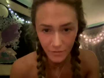 girl cam all day irisquin image #2459996